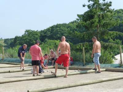 Camping Morbihan : boulodrome et jeux de boule pétanque au camping le moulin de cadillac